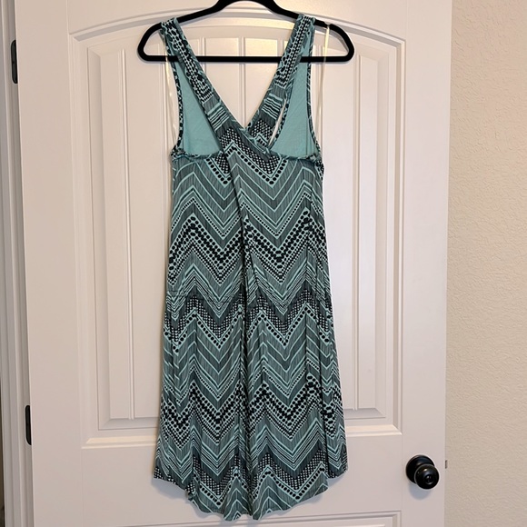 Caslon dress, turquoise with black designs - Picture 3 of 4